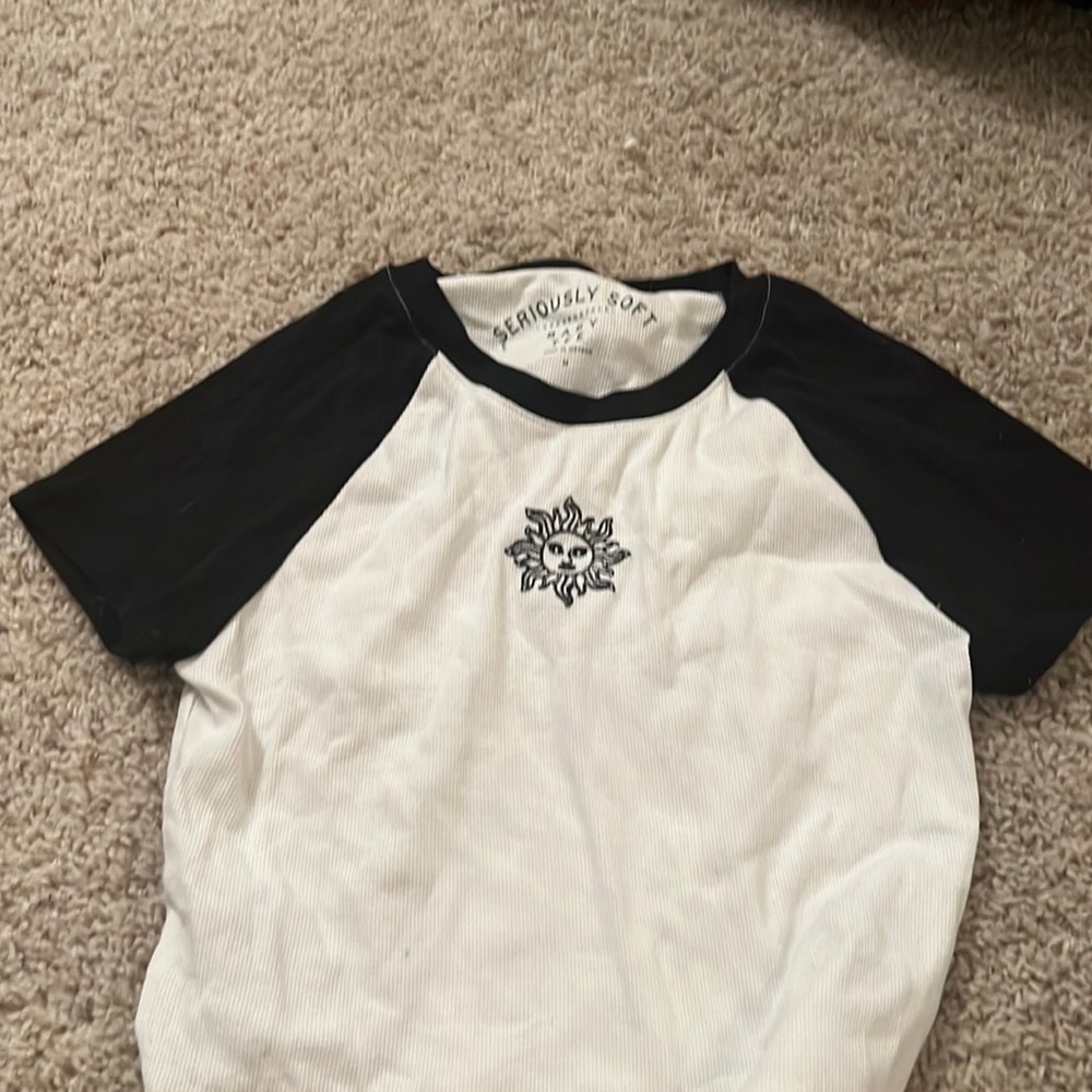 Aeropostale Sun Crop Top